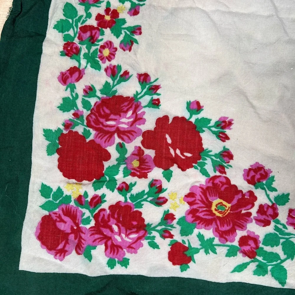 Vintage Rose‎ Scarf